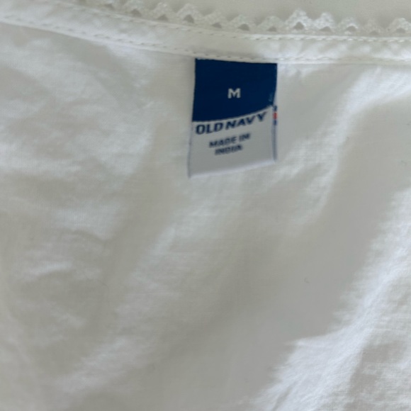 Old Navy White Lace Trim Tank Top - Picture 3 of 4